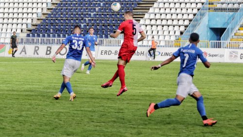 Pazarci traže protivtežu ofanzivnom opredeljenju domaćina u Senti, Linglong Superliga Srbije