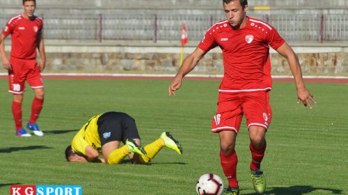 Iskupljenje "crvenih" protiv Lazarevčana, Prva liga Srbije