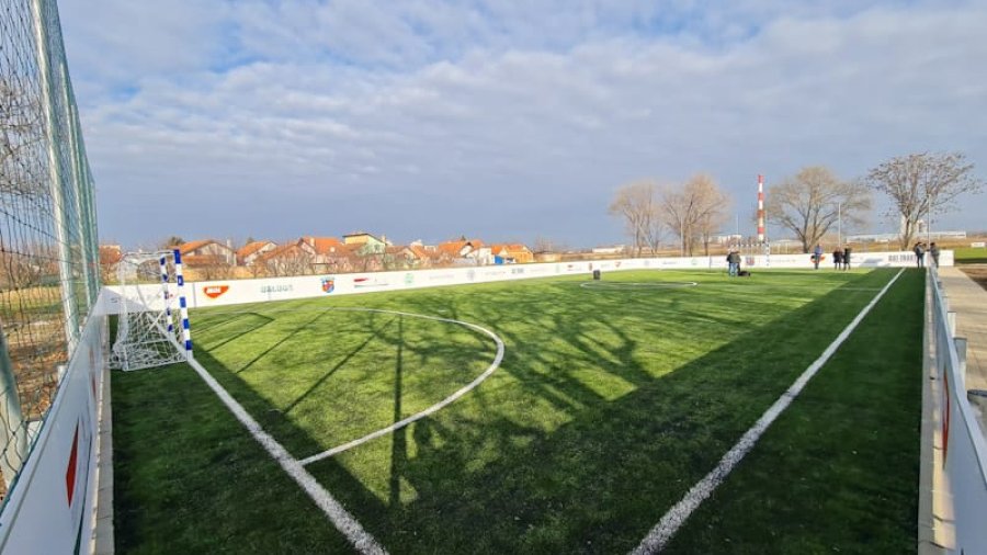 Mužlja dobila nov teren sa veštačkom travom, PFL Zrenjanin