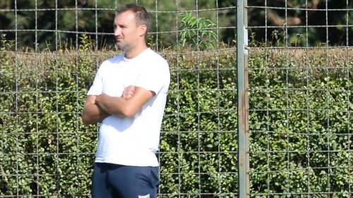 Može li Šikanić i mladi ''lokosi'' izboriti opstanak?, Srpska liga Beograd