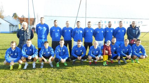 Crnjani sa osmoricom novajlija jurišaju na vrh!, Vojvođanska liga "Istok"