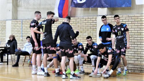 Odbojkaši Bečeja izgubili maksimalnim rezultatom u Vršcu, Prva B liga