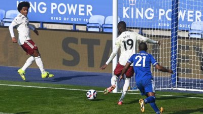 Arsenal nadigrao ''Lisice'', Engleska: Premier League