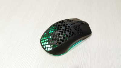 Stigao je novi bežični Steelseries miš