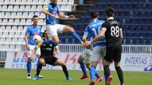 Pazarci u krizi rezultata, Linglong Superliga Srbije