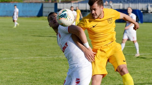 Konačno penal za Slogu, Prva liga Srbije