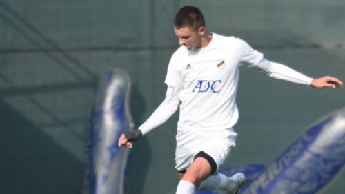 Bojan Kovačević potpisao profesionalni ugovor sa Čukaričkim do 2024. godine, Linglong Superliga Srbije