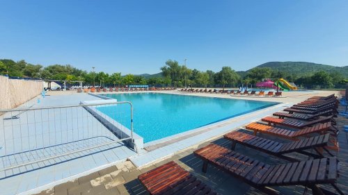 Besplatne sezonske karte za ovogodišnju kupališnu sezonu na bazenima