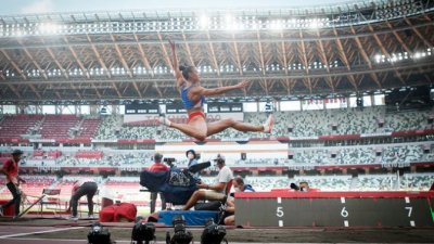 Sjajna Ivana rutinski do finala