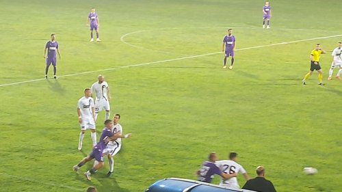 Prazne puške na Banjici, Prva liga Srbije