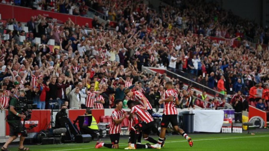 Brentford fenomenalno otvorio sezonu i bacio Arsenal na kolena, Engleska: Premier League