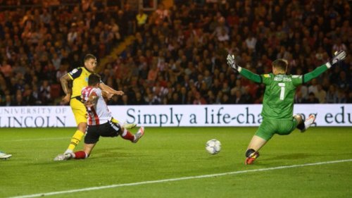 Pobede Portsmuta i Boltona, Haselbenk ''srušio'' Sanderlend