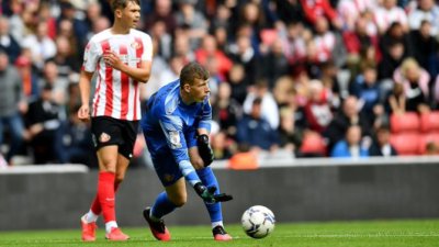 Pobede Sanderlenda, Boltona i Vigana, prvi poraz Haselbenka