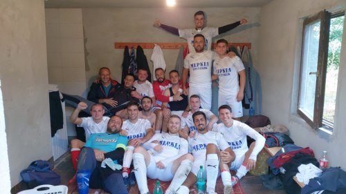 Prva pobeda Starog Trsenika na domaćem terenu, Druga rasinska okružna liga