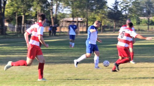 Petrovoselci uspešniji u opštinskom drebiju, MFL Bačka Topola - Mali Iđoš - Vrbas - Bečej - Srbobran