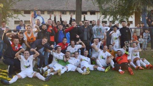 Omladinac FAM zasluženo slavio u derbiju protiv Naftagasa iz Elemira, Vojvođanska liga "Istok"