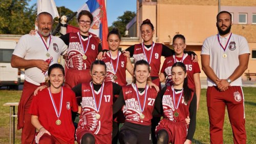 Ženska ekipa Indiansa osvojila državno prvenstvo!