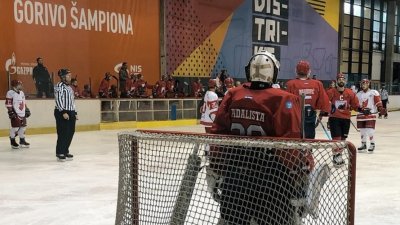 Hokejaši Zvezde ostvarili dve pobede