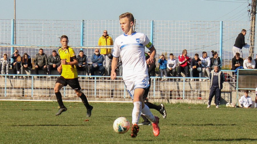 Het-trik Rastka Nikolića protiv SFS Borca u 13. kolu Prve kadetske lige FSRIS, I Kadetska liga FSRIS