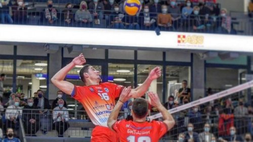 Bogovi su pali na teme, Superliga