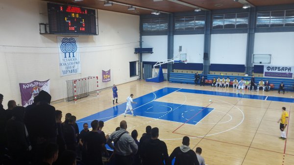 Konjarnik nastavio pobedonosni niz, savladane i Nišlije, Prva Futsal liga