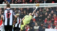 Arsenal siguran protiv Njukasla