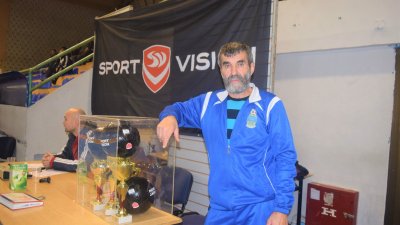 Mali fudbal u Rumi: Petar Stolić nastavlja svoju misiju