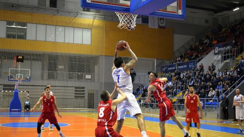 Kutlešić zaustavio Slogu, Košarkaška liga Srbije