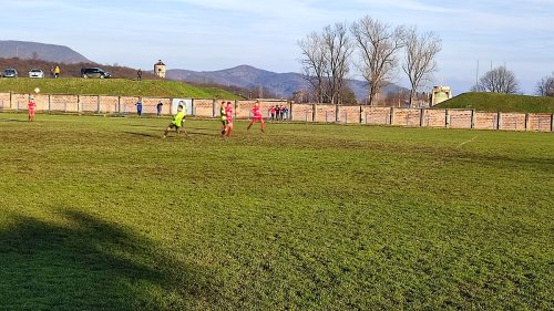 Revanš Nišlijama sa kamatom, Kadetska liga Srbije
