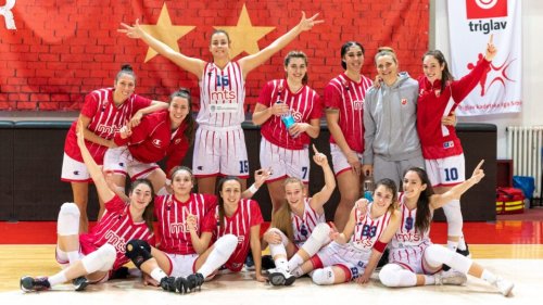 Crveno-bele za desetku, rapsodija u prvom derbiju sezone, Prva ženska liga Srbije