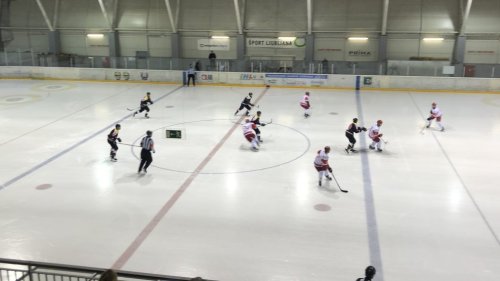 Desetkovana Zvezda poražena od Slavije, IHL liga - grupa A