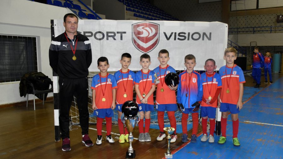 Mali  fudbal u Rumi: Budući asovi na delu