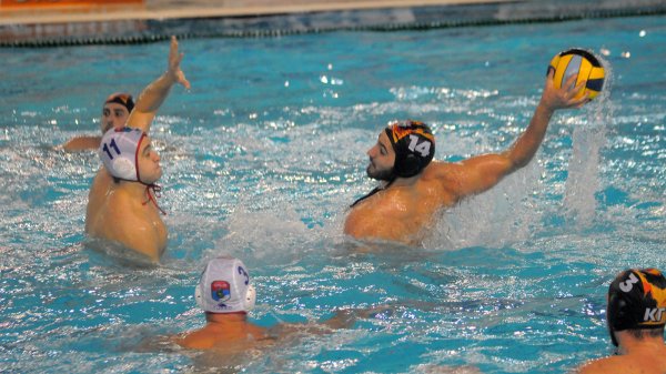 Rutinska pobeda Radničkog nad Valisom, Super liga Srbije