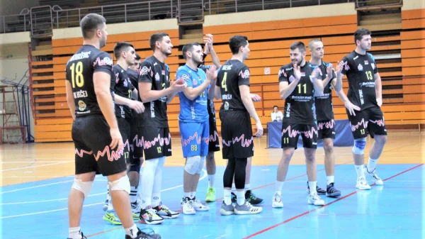 Odbojkaši Bečeja pobedom u Loznici okončali polusezonu, Prva B liga