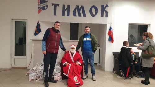 Timok 1919 organizovao podelu paketića za najmlađe polaznike škole fudbala, Prva liga Srbije