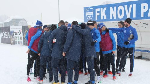 Visok snežni pokrivač uslovio promenu plana Pazaraca, Linglong Superliga Srbije