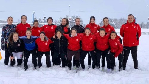 "Đavolice" prkose zimi, Prva liga Srbije