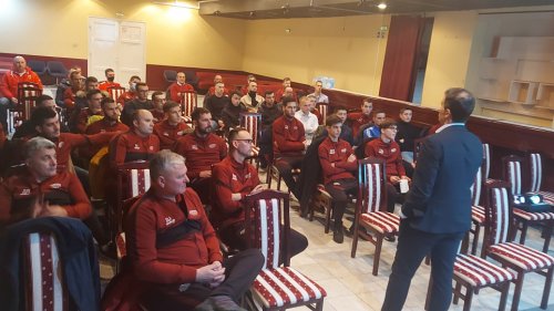 Edukativno predavanje Dejana Filipovića, mladim sudijama u Aranđelovcu