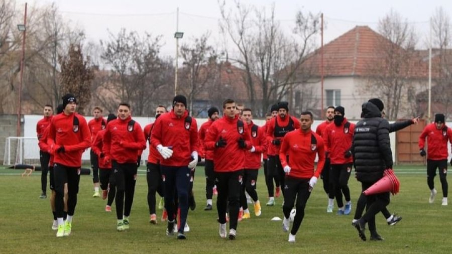 Dušan Bajić: Polako se ubacuje grupna i timska taktika, Linglong Superliga Srbije