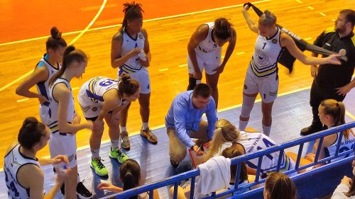 Kraljevu dovoljna prva četvrtina, Prva ženska liga Srbije