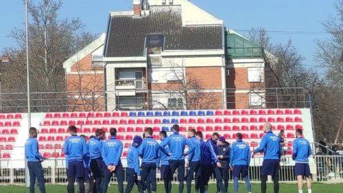 Prvoligaška premijera Mladosti GAT na rekonstruisanom stadionu u Novom naselju, Prva liga Srbije