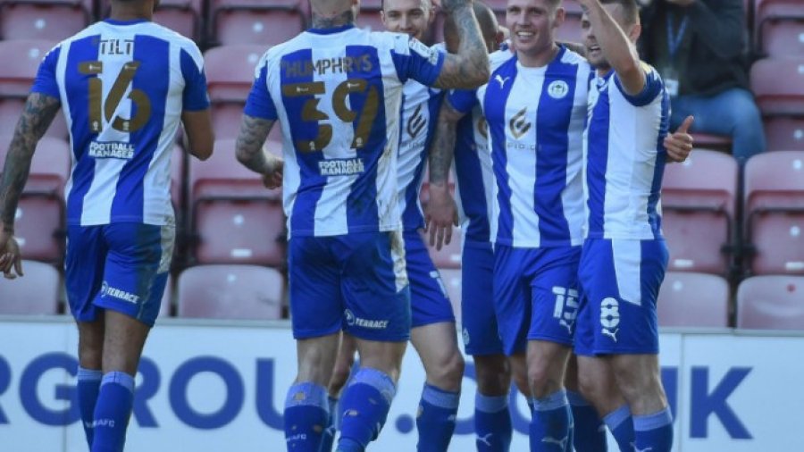 Debakl lidera, Vigan sve bliži vrhu