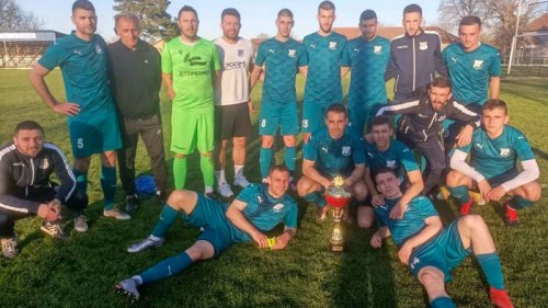 Sloboda iz Novih Kozaraca osvajač kupa FSP Zrenjanin, Vojvođanska liga "Istok"