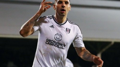 Mitrović 38. golom u sezoni doneo novu pobedu Fulamu, Engleska: Championship