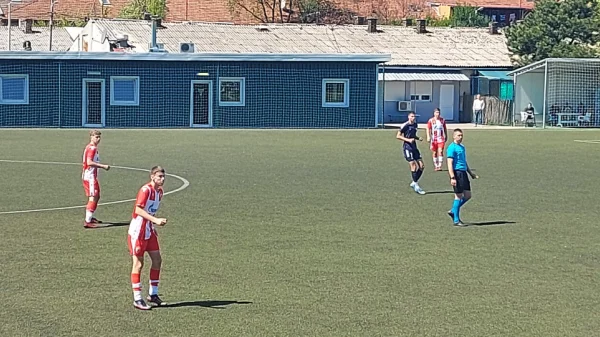 Kadeti Zvezde dominantni protiv Brodarca, Kadetska liga Srbije