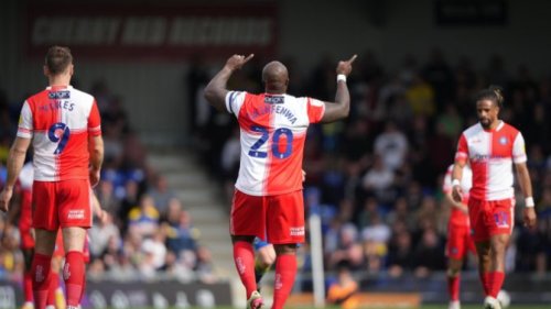 Moćni Bajo spasio Vikomb, Sanderlendu samo bod