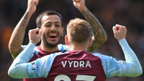 Čelsi na jedvite jade do pobede, bitna pobeda Barnlija, Engleska: Premier League