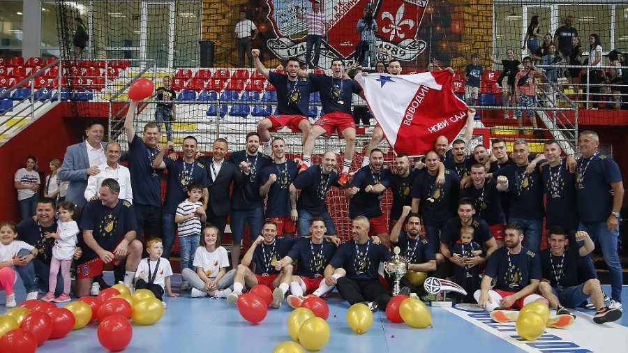 Rukometaši Vojvodine podigli pehar namenjen prvaku države, ARKUS liga - Play Off