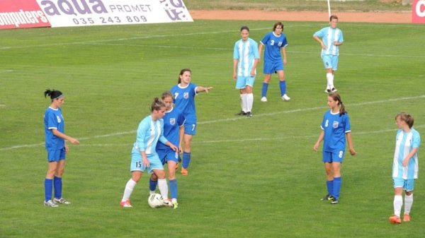 Rezultat ubedljiviji od igre, Prva ženska liga