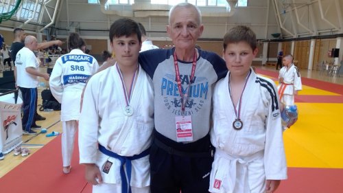 Dve medalje za mlade vrnjčane